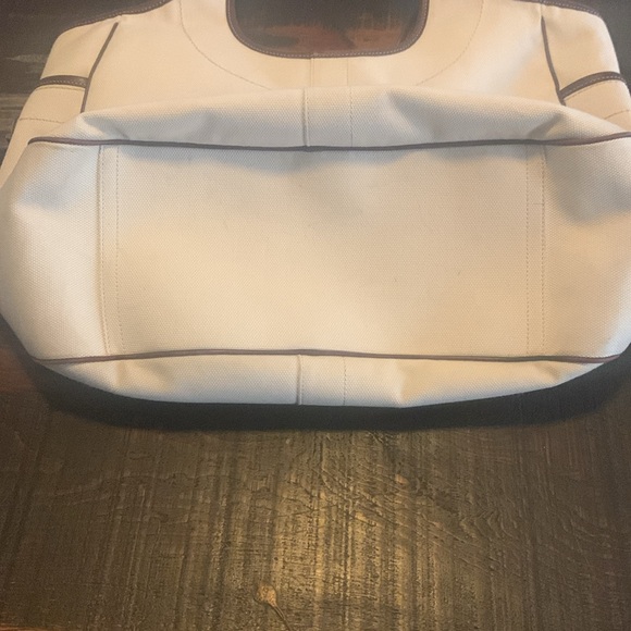 Coach canvas and leather overnight bag - Picture 7 of 11